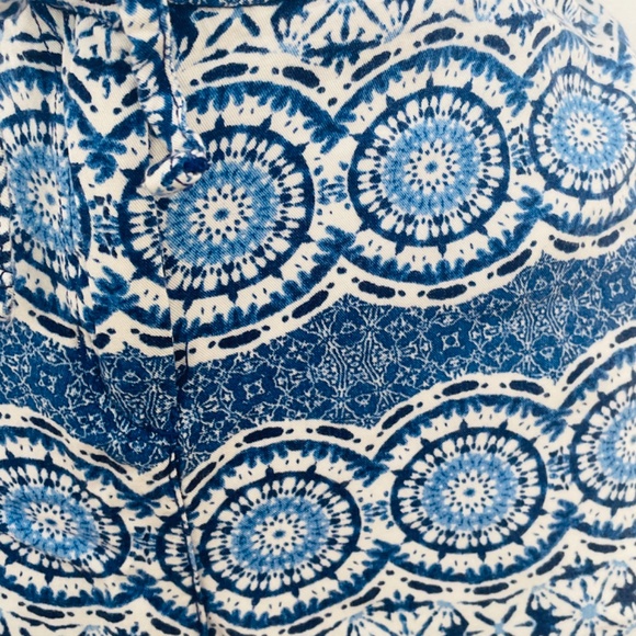 Caribbean Joe Blue Patterned Shorts - Picture 4 of 7